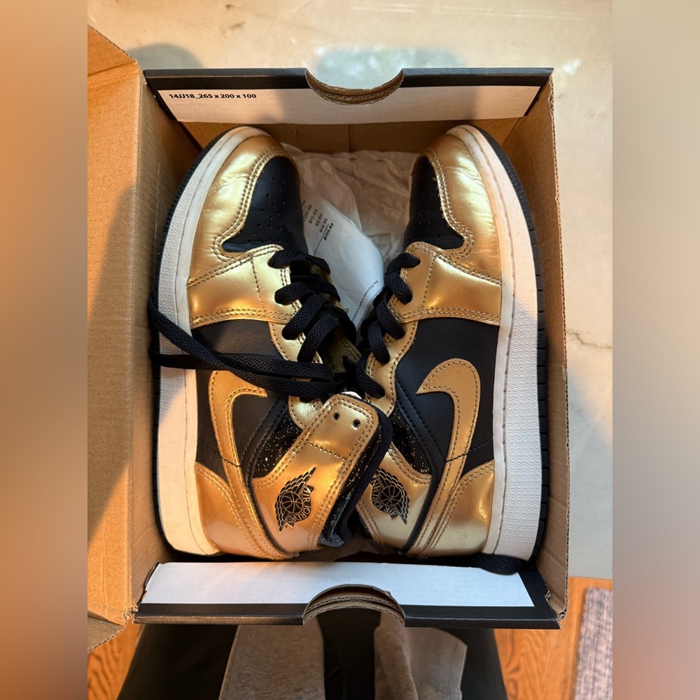 Nike Jordan 1 Mid Kids Sneakers - Black and Gold